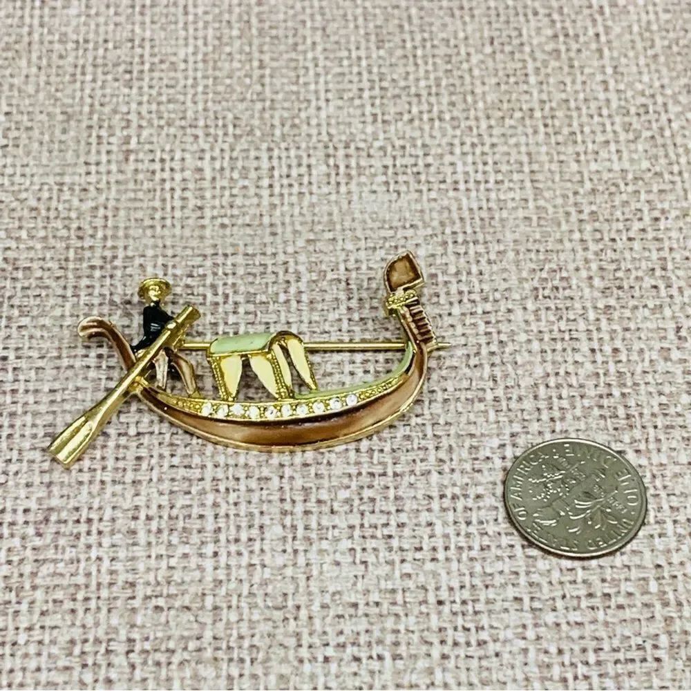 Gold Enameled‎ Crystal Asian Boat Brooch
